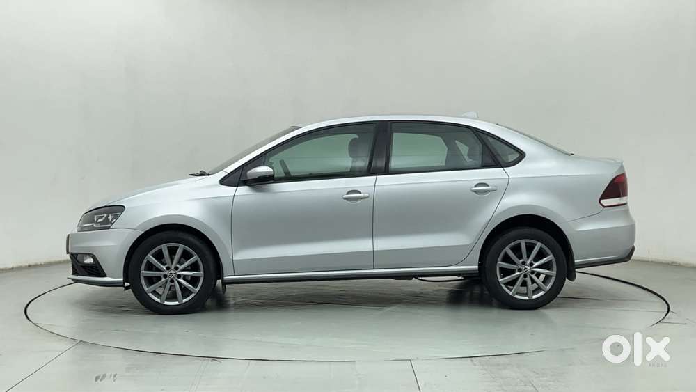 Volkswagen Vento 1.6 Highline, 2022, Petrol
