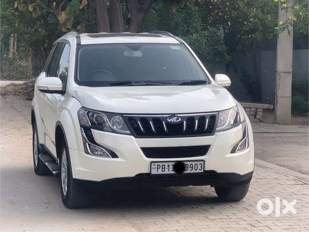Mahindra Xuv500 2015 Diesel 94000 Km Driven