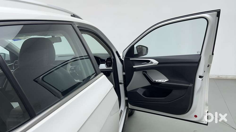 Skoda Kushaq Ambition 1.0l Tsi Mt, 2023, Petrol