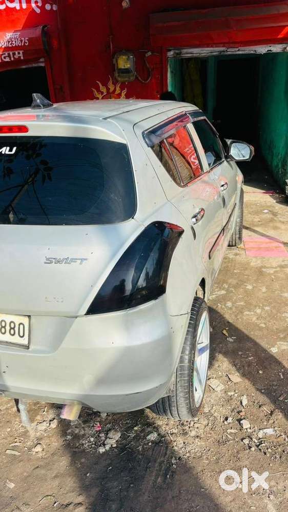 Maruti Suzuki Swift 2015 November  Petrol Well Maintained