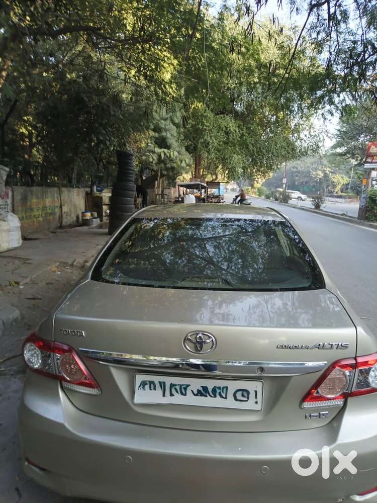 Toyota Corolla Altis 2012