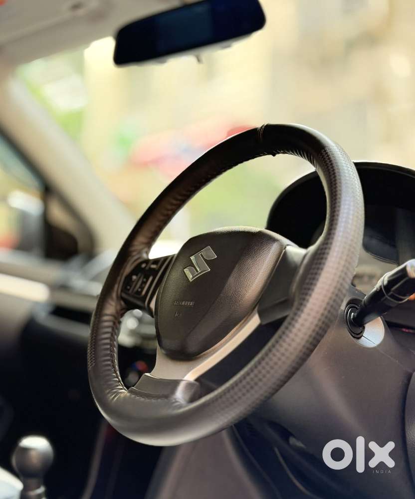 Maruti Suzuki Swift Vvt Zxi, 2015, Petrol