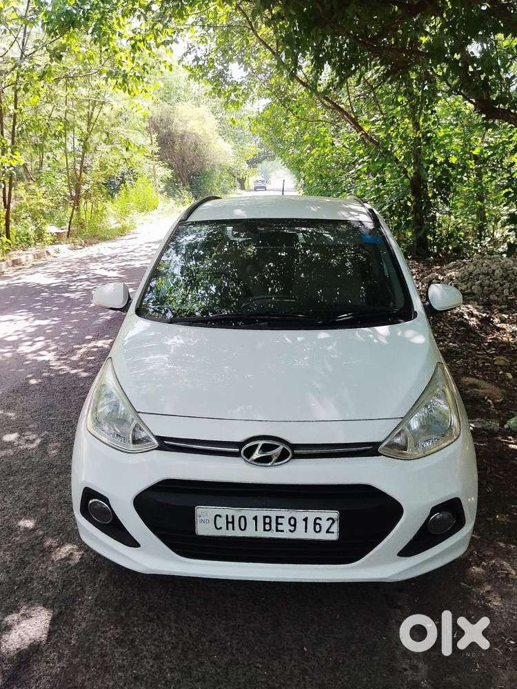Hyundai Grand I10 Asta 1.2 At Vtvt, 2015, Petrol