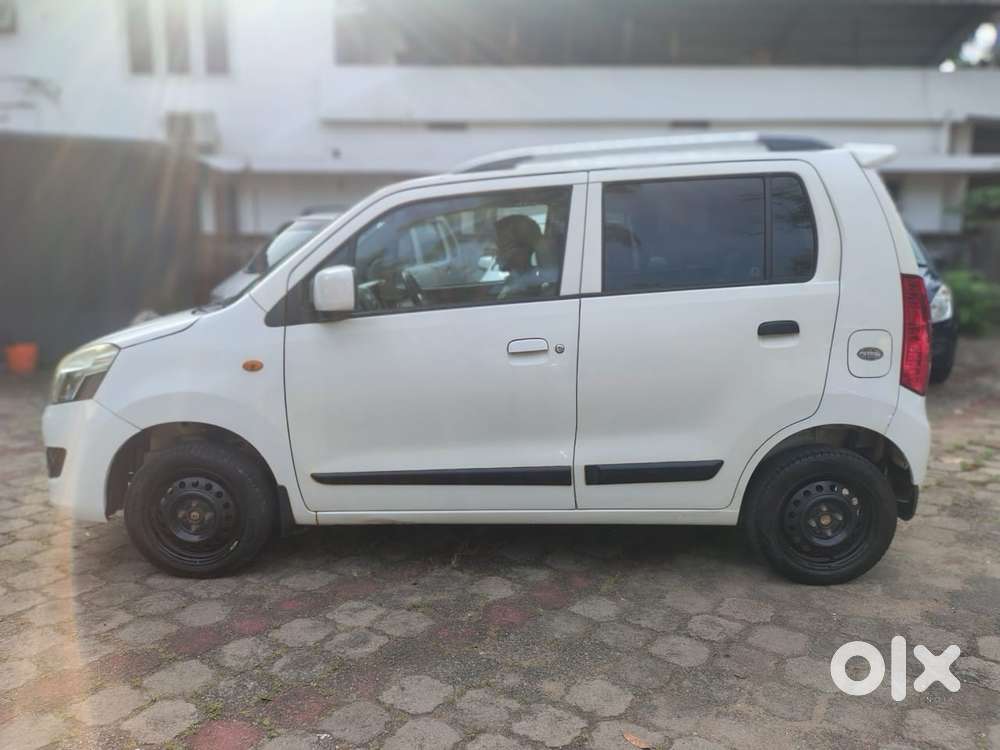 Maruti Suzuki Wagon R 1.0 2015-2019 Vxi Amt, 2016, Petrol
