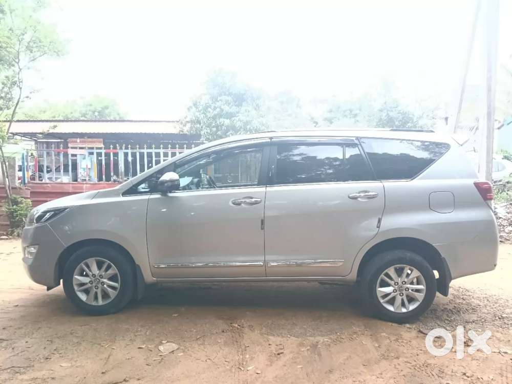 Toyota Innova Crysta 2.4 V 7 Str, 2018, Diesel