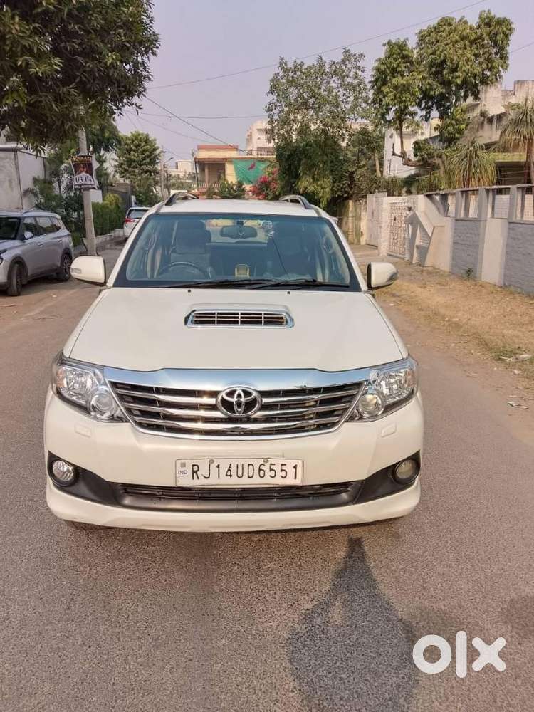 Toyota Fortuner 3.0 4x2 Automatic, 2014, Diesel