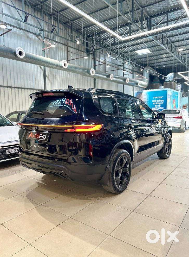 Tata Safari Adventure Plus Dark Edition, 2024, Diesel