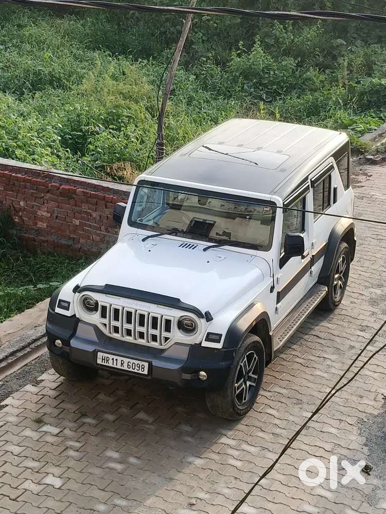 Mahindra Thar Roxx Diesel 2025