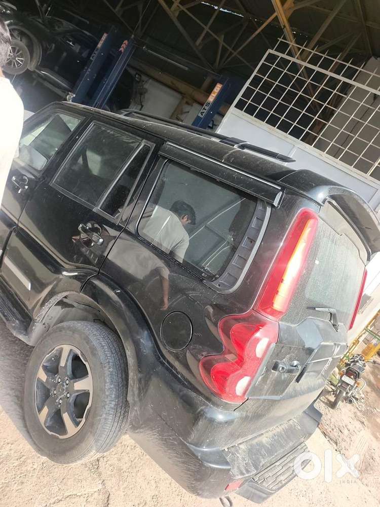 Mahindra Scorpio S Converted To S11 48000 Km Driven