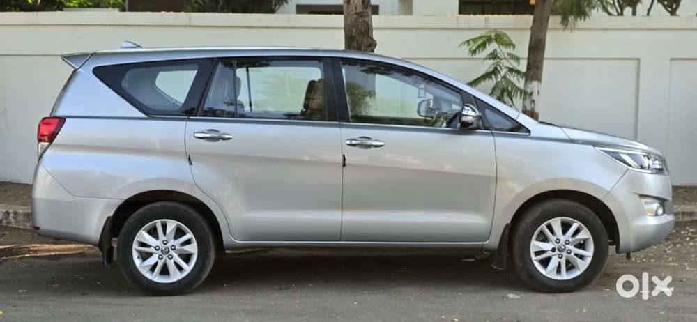 Toyota Innova Crysta 2.8z Automatic, 2017, Diesel