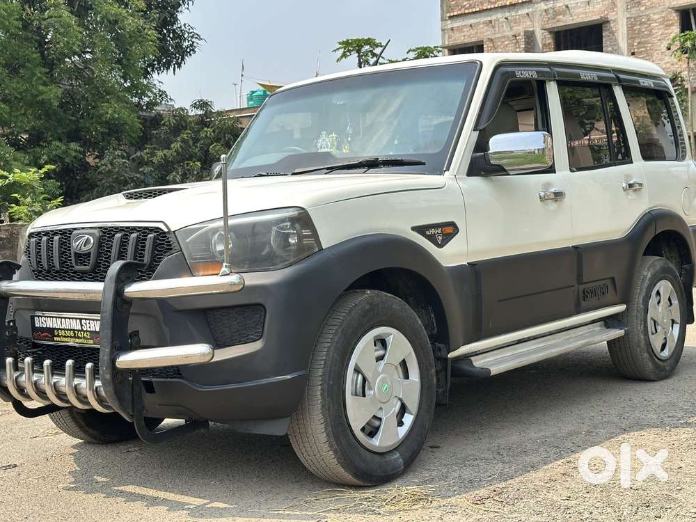 Mahindra Scorpio S4 Plus 9s, 2015, Diesel