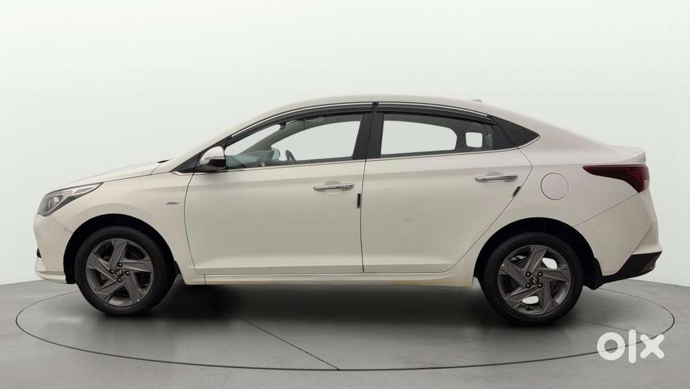 Hyundai Verna 1.5 Sx Vtvt Ivt, 2020, Petrol