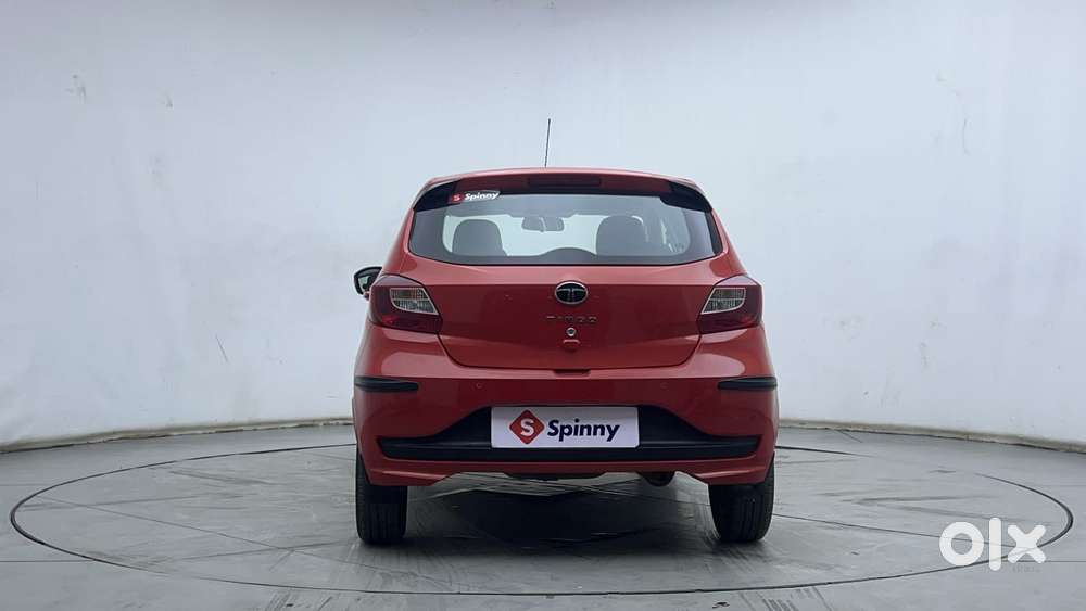 Tata Tiago 1.2 Revotron Xt Option, 2024, Petrol