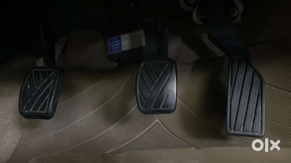 Maruti Suzuki Swift Dzire Zxi 1.2, 2016, Petrol