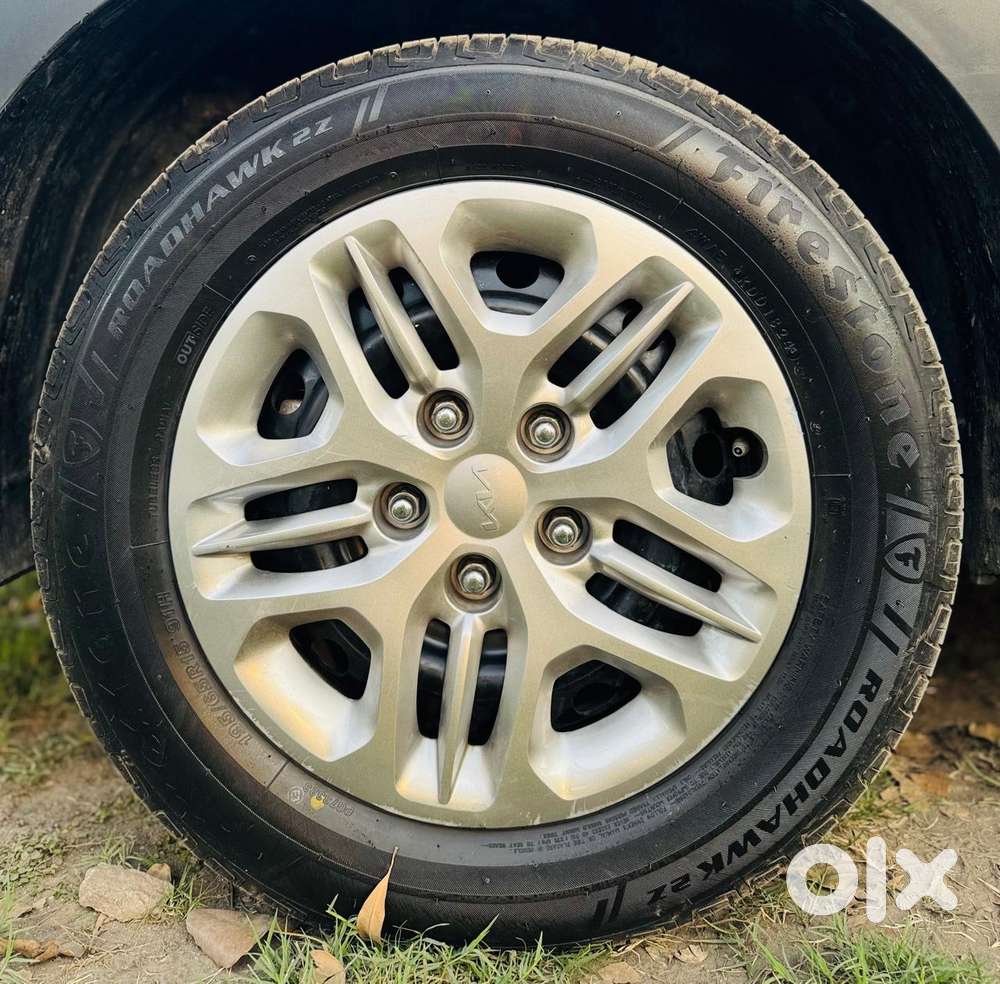 Kia Carens 1.5 Premium 7 Str, 2025, Petrol