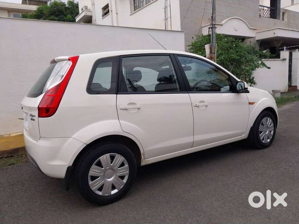 Ford Figo 2010-2012 Diesel Zxi, 2012, Diesel