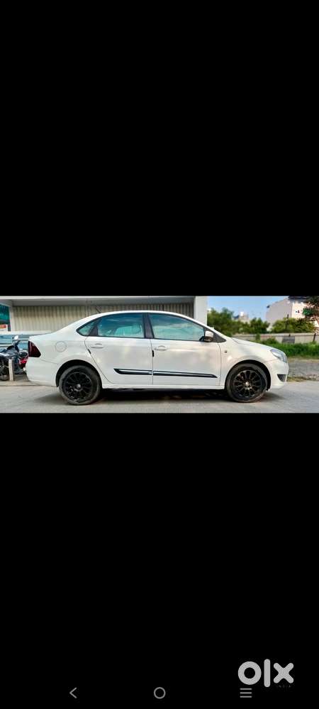 Skoda Rapid 1.6 Mpi Ambition, 2015, Diesel