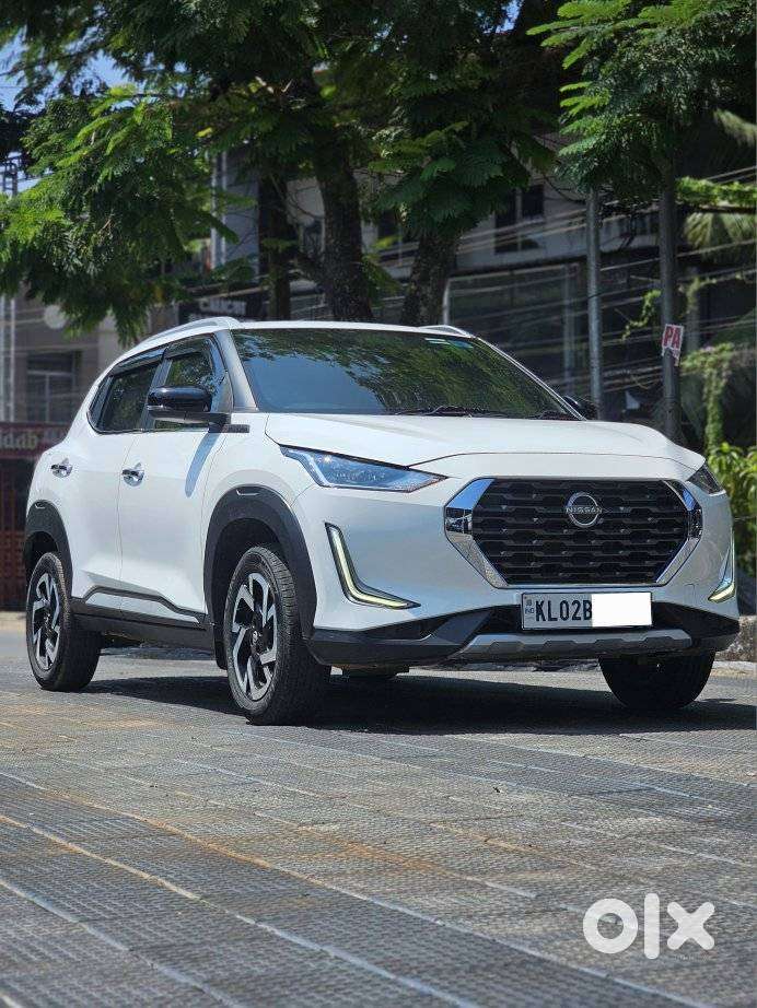 Nissan Magnite 1.0 Xv Turbo Cvt, 2023, Petrol