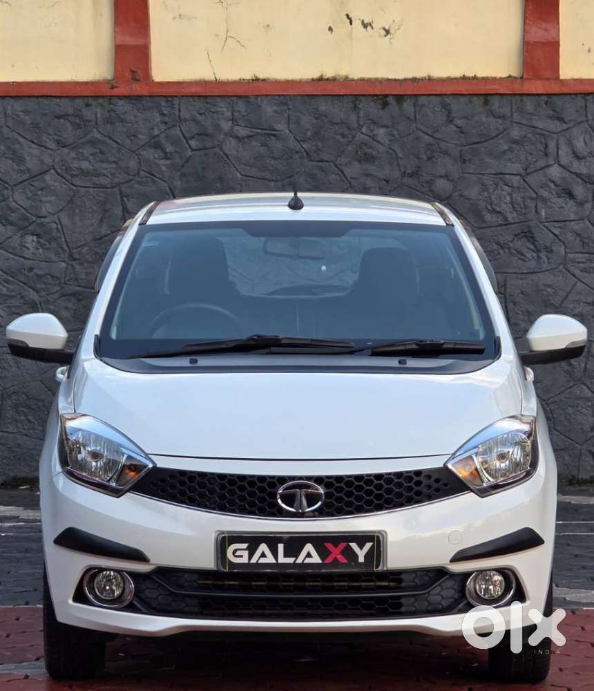 Tata Tiago Xza, 2018, Petrol