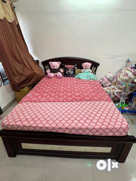 Bed with deals mattress olx