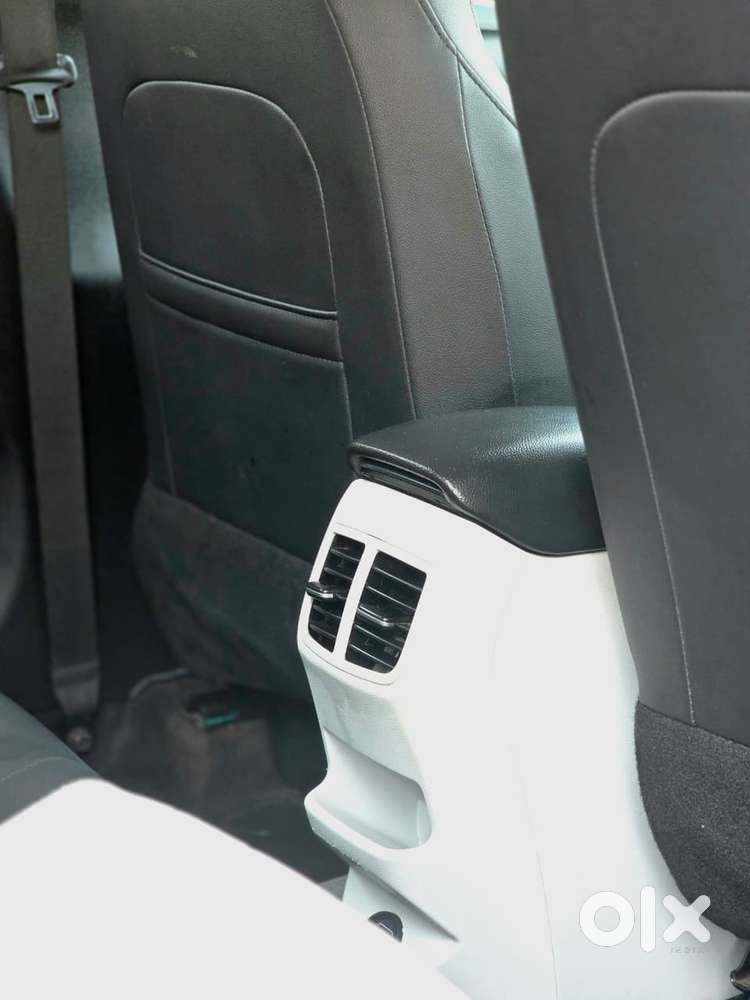 Hyundai I20 Asta (o) 1.2 Ivt, 2023, Petrol