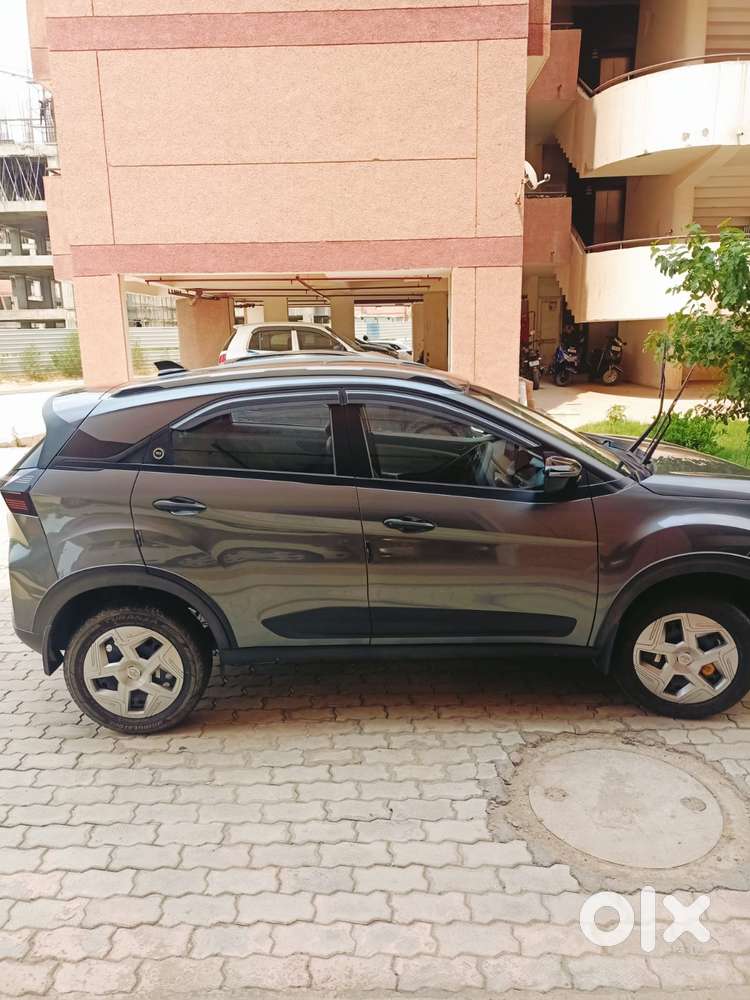 Tata Nexon 1.2 Revotron Xz Plus, 2023, Petrol