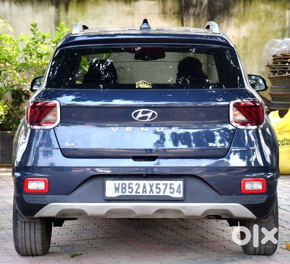 Hyundai Venue Sx+ At, 2020, Petrol