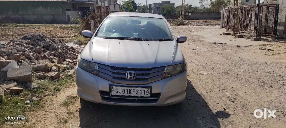 Honda City 2010 Cng & Hybrids 105000 Km Driven