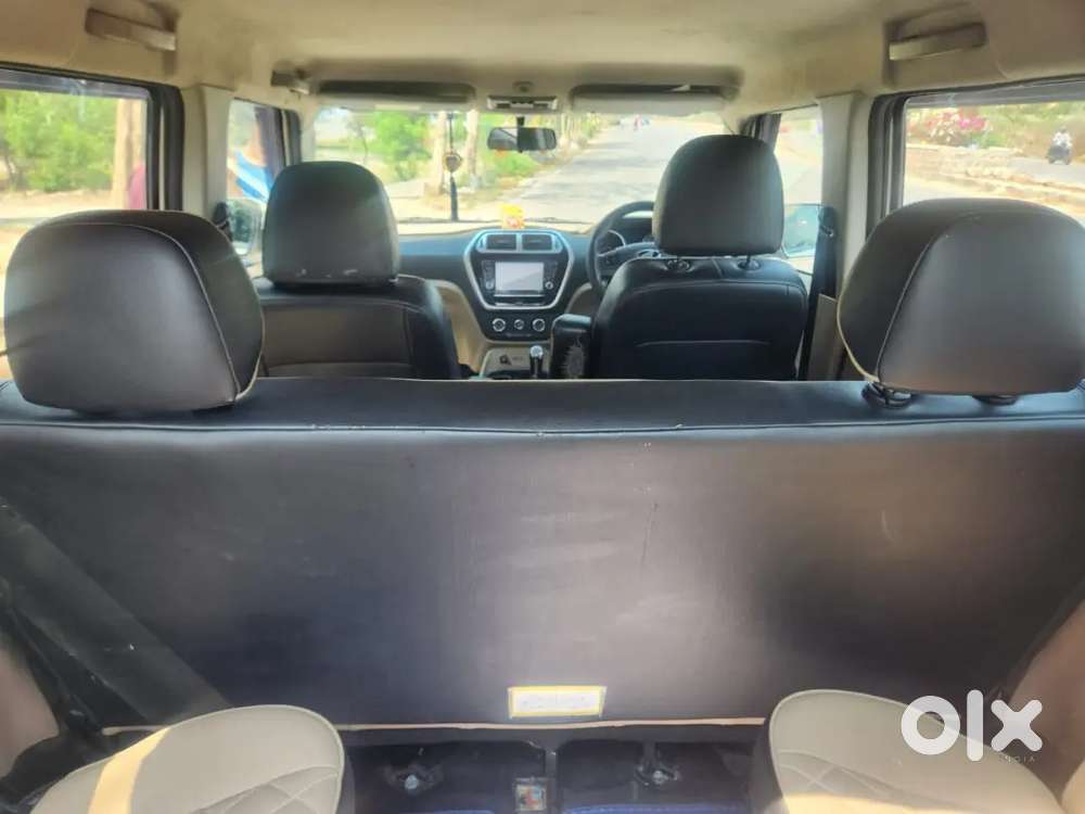 Mahindra Tuv 300 Amt 2018 Diesel 98000 Km Driven