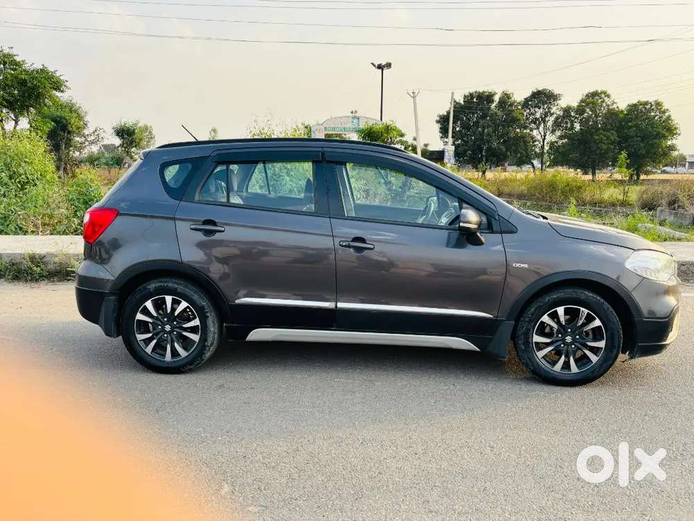 Maruti Suzuki S-cross 2019 Diesel Well Maintained