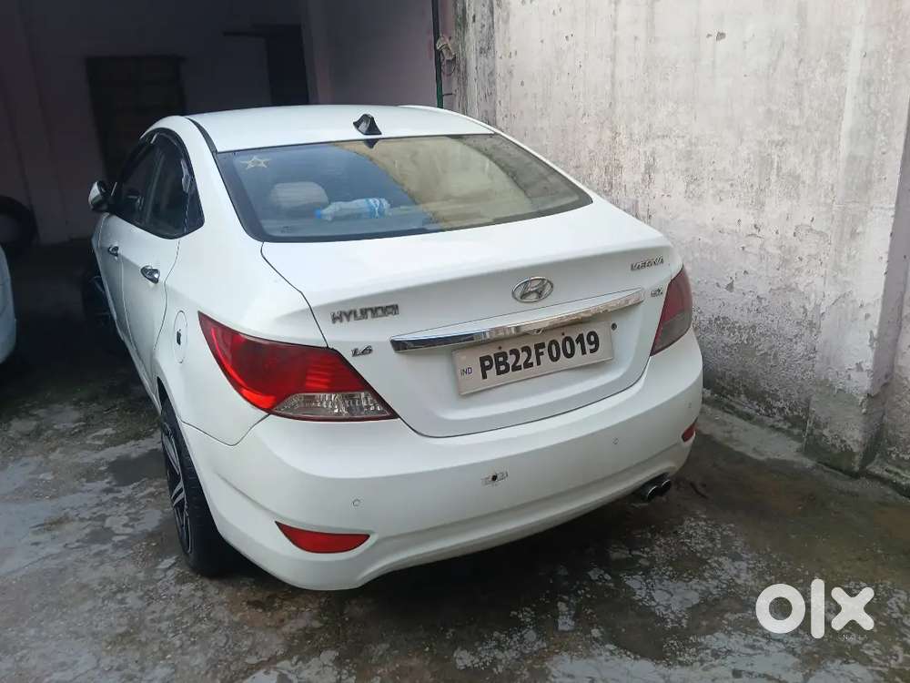 Hyundai New Verna 2012 Diesel 121364 Km Driven