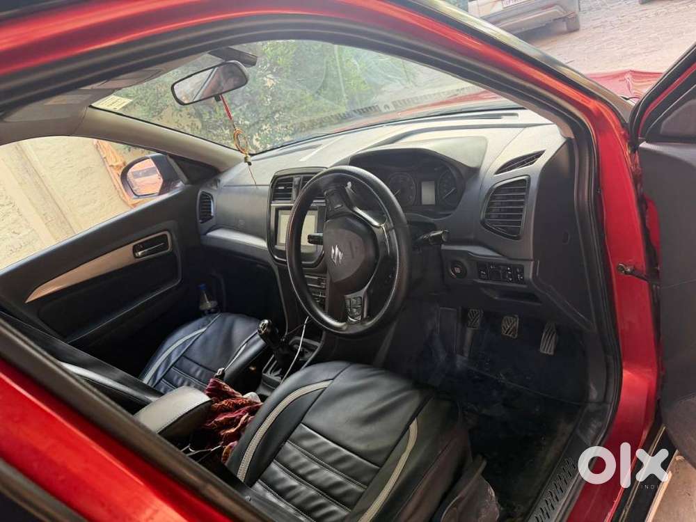Vitara Breeza Dual Tone Diesel Red Colour Zdi +