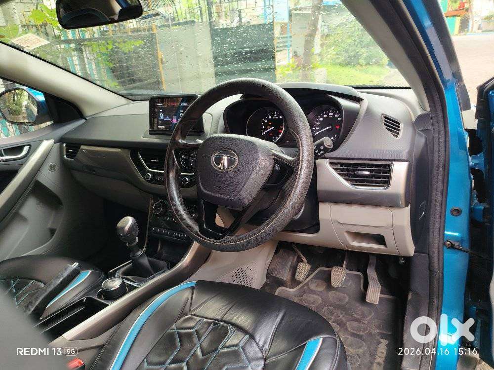 Tata Nexon 1.2 Revotron Xz Plus Dual Tone, 2019, Petrol
