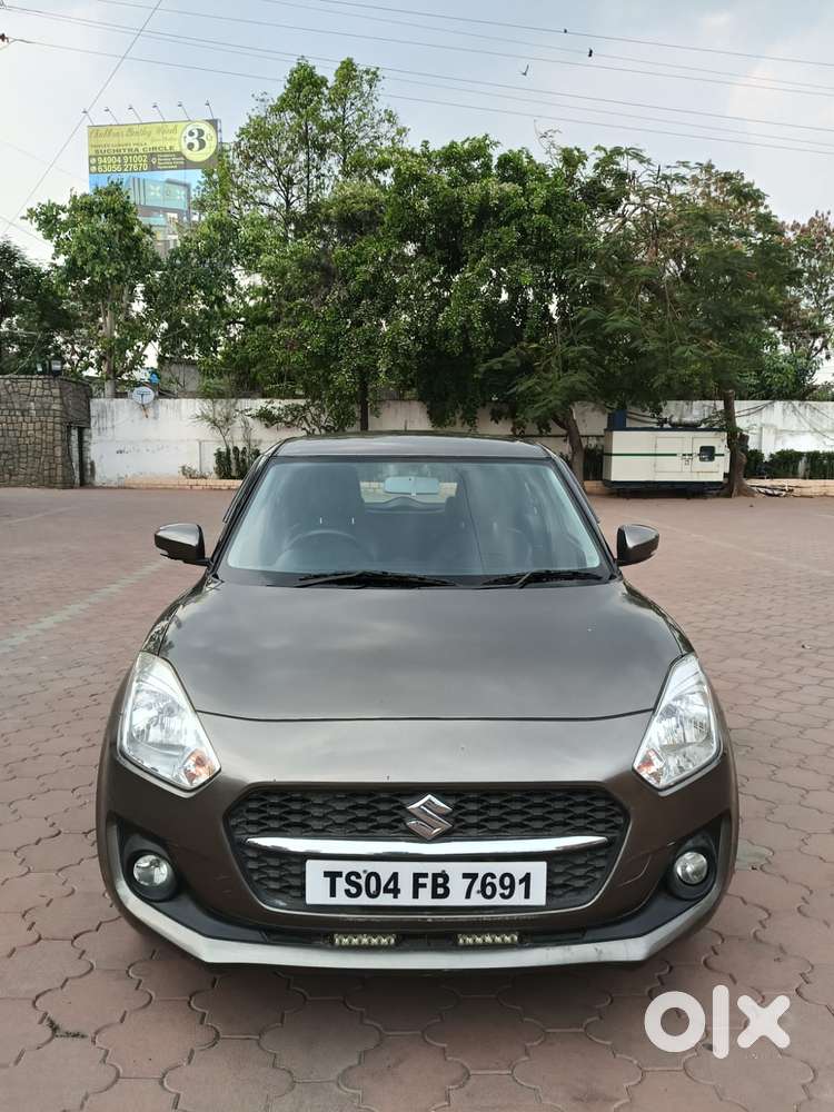 Maruti Suzuki Swift Vxi + Manual, 2022, Petrol