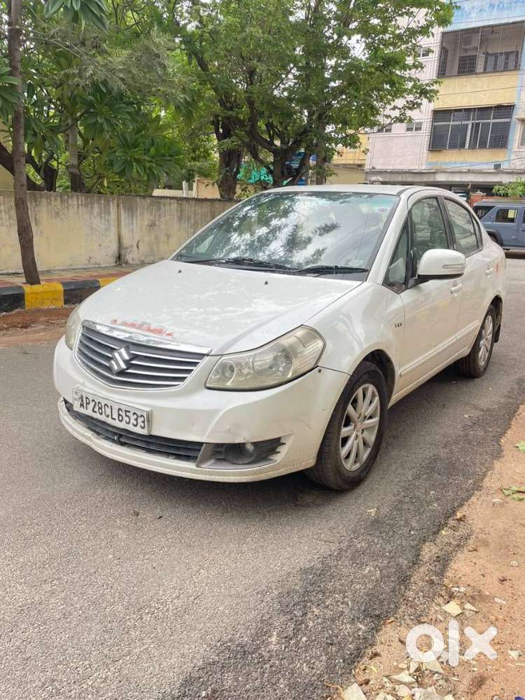 Maruti Suzuki Sx4 Vxi Bsiv, 2014