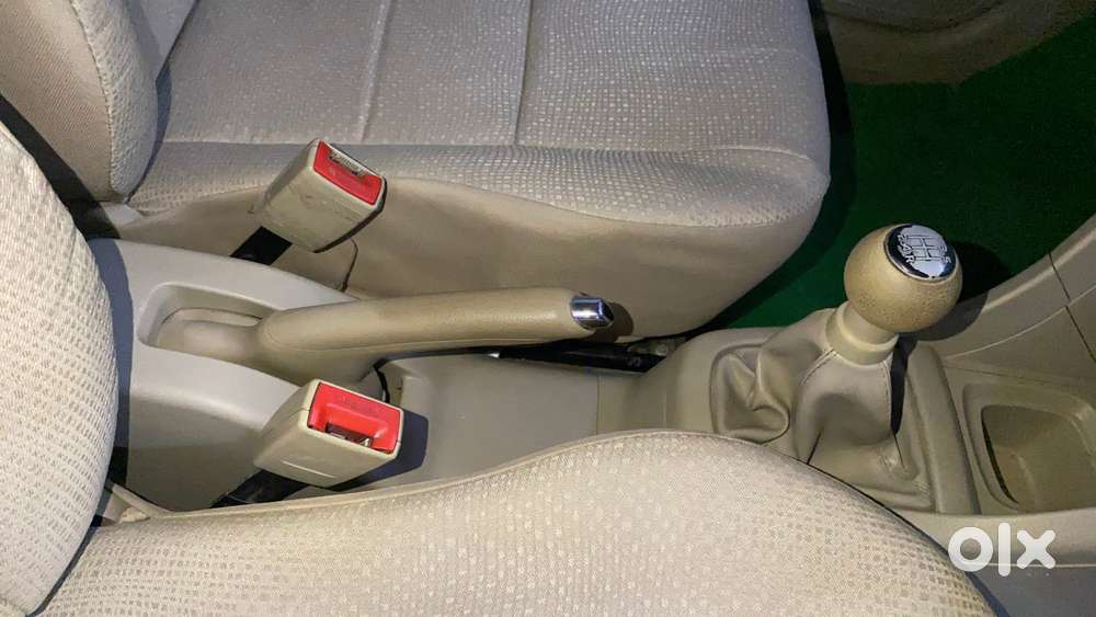 Maruti Suzuki Swift Dzire Vdi Bsiv, 2014, Diesel