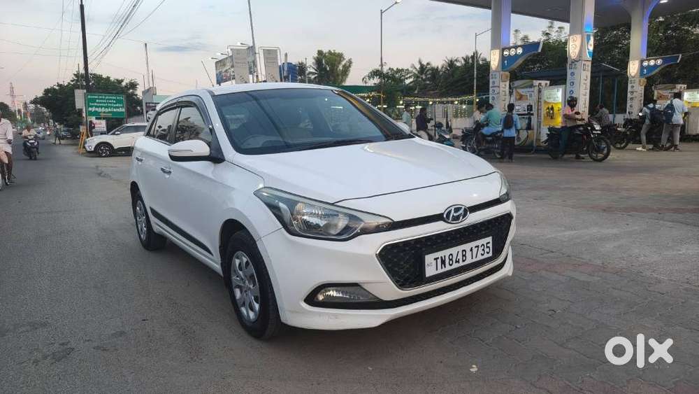 Hyundai Elite I20 Sportz (o) 1.4, 2015, Diesel