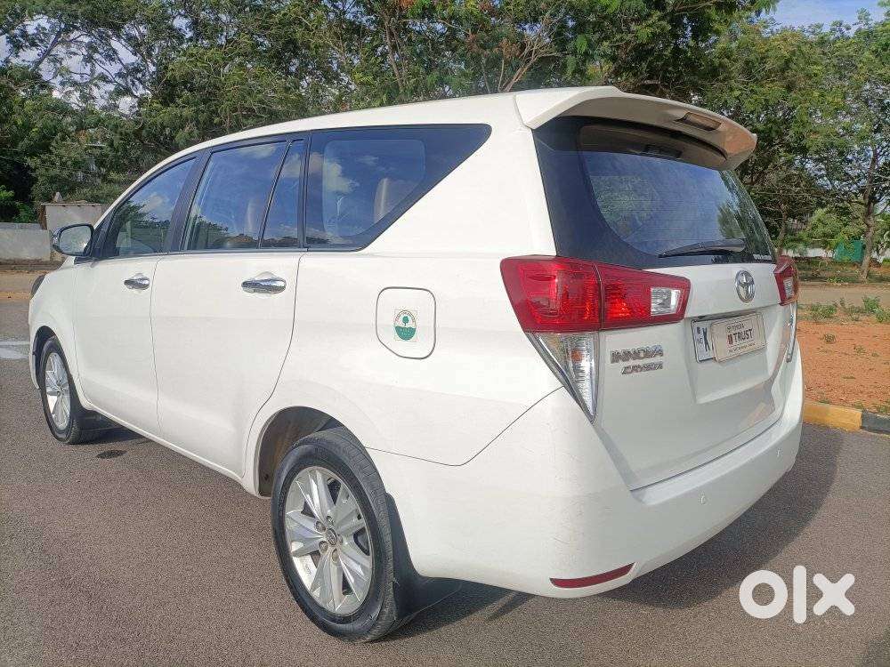 Toyota Innova Crysta 2.8z Automatic, 2017, Diesel