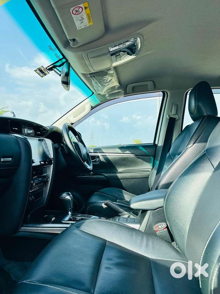 Toyota Fortuner 3.0 4x2 Automatic, 2023