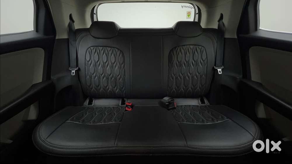 Tata Altroz 1.2 Xm Plus, 2022, Petrol