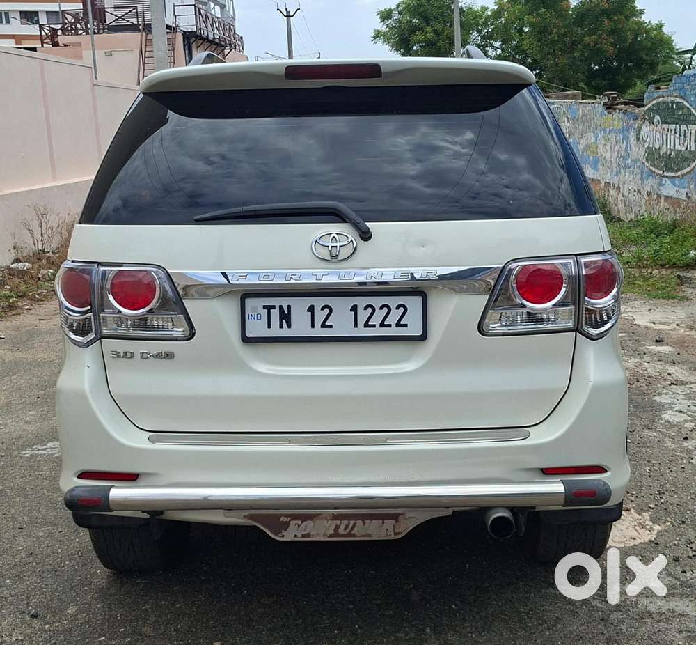 Toyota Fortuner 4x2 Manual, 2013, Diesel