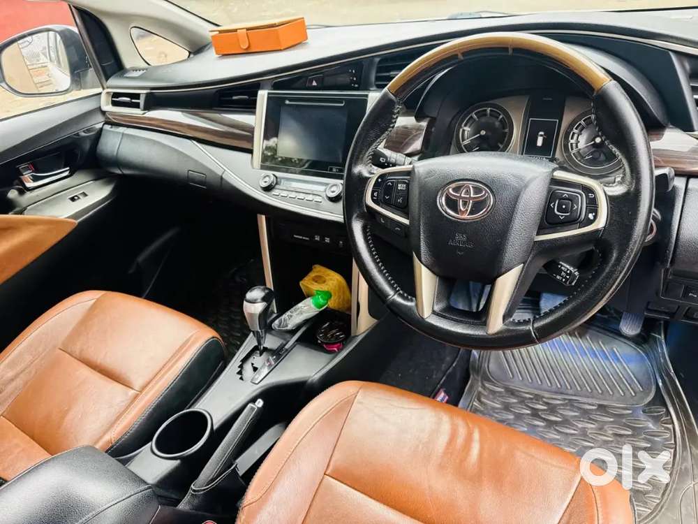 Toyota Innova Crysta