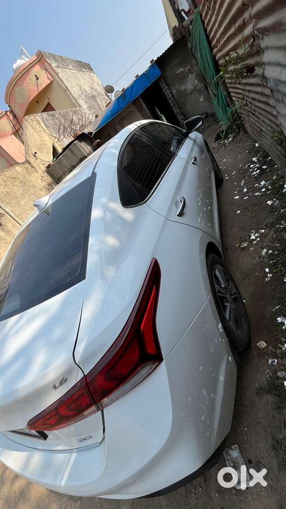 Hyundai Verna Petrol 2019
