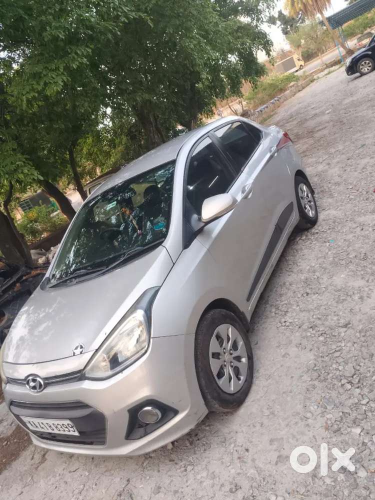 Hyundai Xcent 2016 Diesel Well Maintained