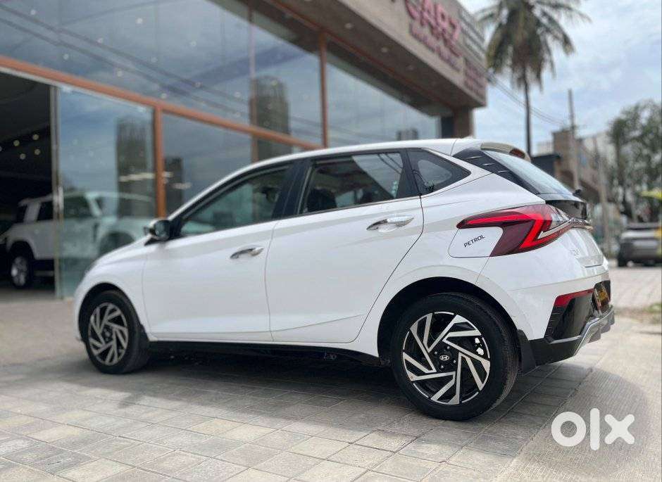 Hyundai i20 Asta (O) 1.2 MT, 2024, Petrol