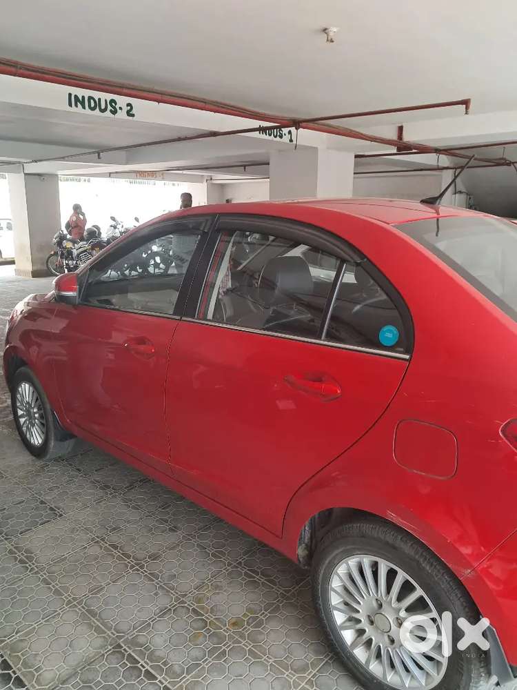 Tata Zest Revotron 2015