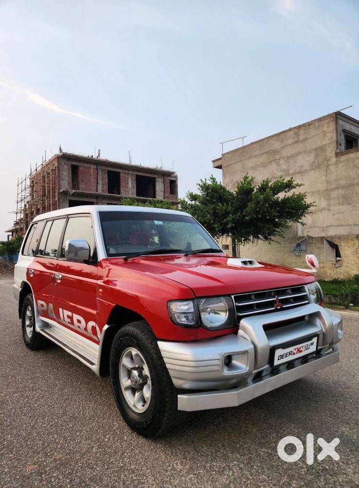 Mitsubishi Pajero 2.8 Sfx Bsiv Dual Tone, 2011, Diesel