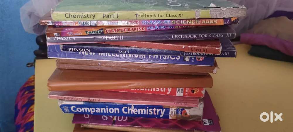 11th class Science Subject all books in Good rate