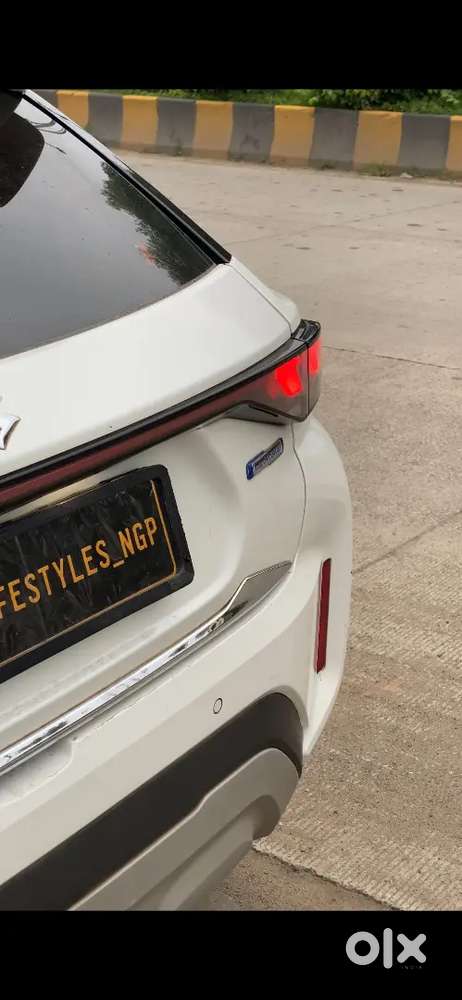 Maruti Suzuki Fronx Delta 2024. Smart Hybrid