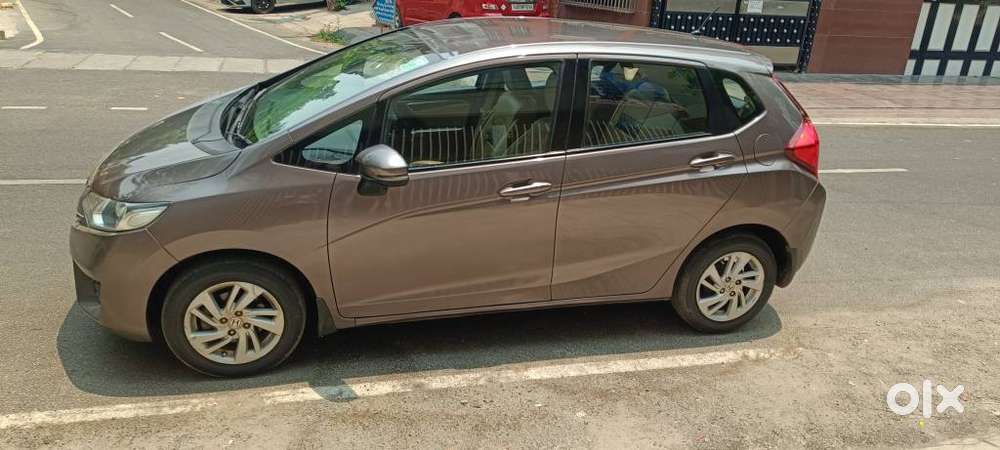 Honda Jazz V Cvt, 2016, Petrol